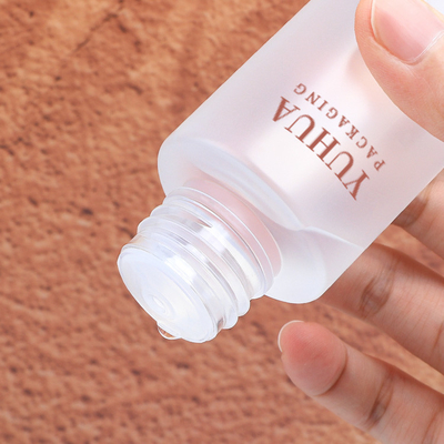 OEMのパーソナル ケアのために包むプラスチック75ml化粧品のトナーのローションのびん