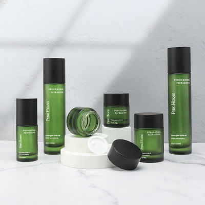 Exquisite Glass Luxury Cosmetics Packaging Bottle for Luxury Beauty Products