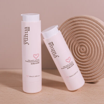 高級化粧品パッケージボトル ホットスタンプ 化粧品・スキンケア製品のプレゼンテーションのためにデザインされたカスタムパッケージ