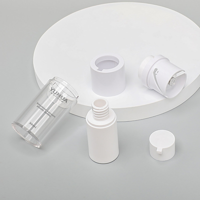空気のないペット プラスチックびん15ml 30ml 50mlの透明な丸型