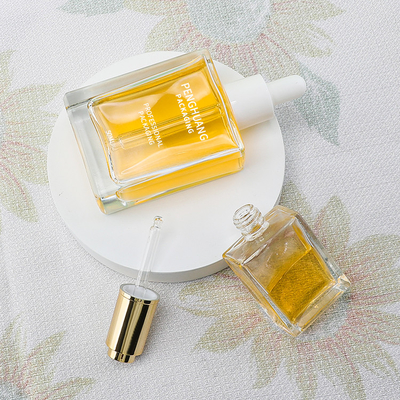 15ml 30ml 50ml 100mlの血清の点滴器のびんオイルの包装のガラス正方形の形