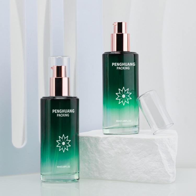 55ml美ガラスのローションのびんは化粧品のびんのギフトがSkincareの包装の緑を置いたローションを曇らした